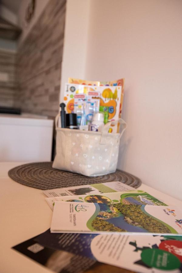Apartman Mila Josipdol Esterno foto